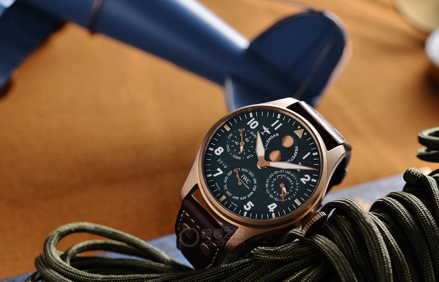 <b>萬(wàn)國(guó)手表表帶日常保養(yǎng)</b>