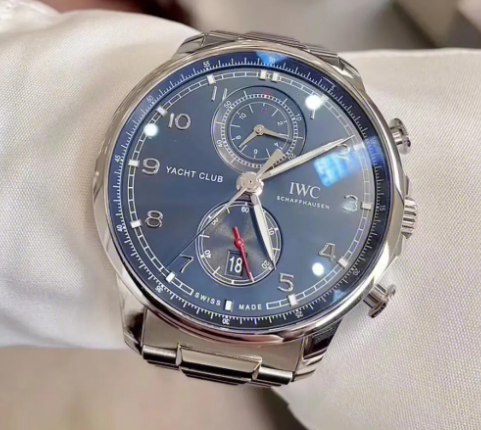 萬國手表進水：櫻花樹下的老虎與望遠鏡的迷霧（圖）